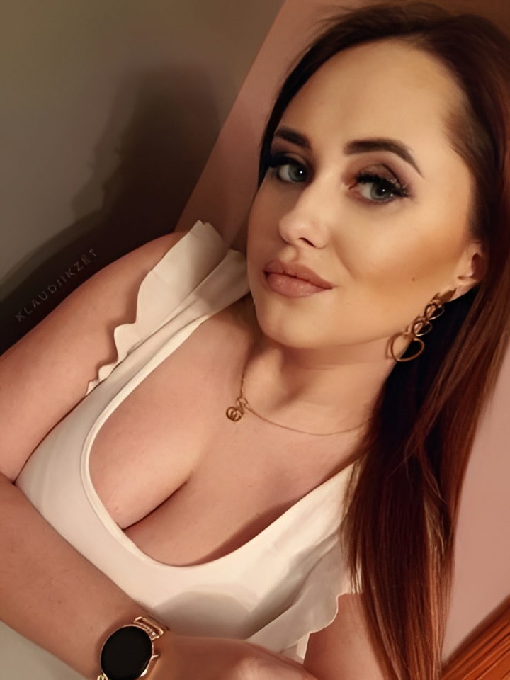 Елена привлекальеная девушка из Жуковка цена от 5000 руб