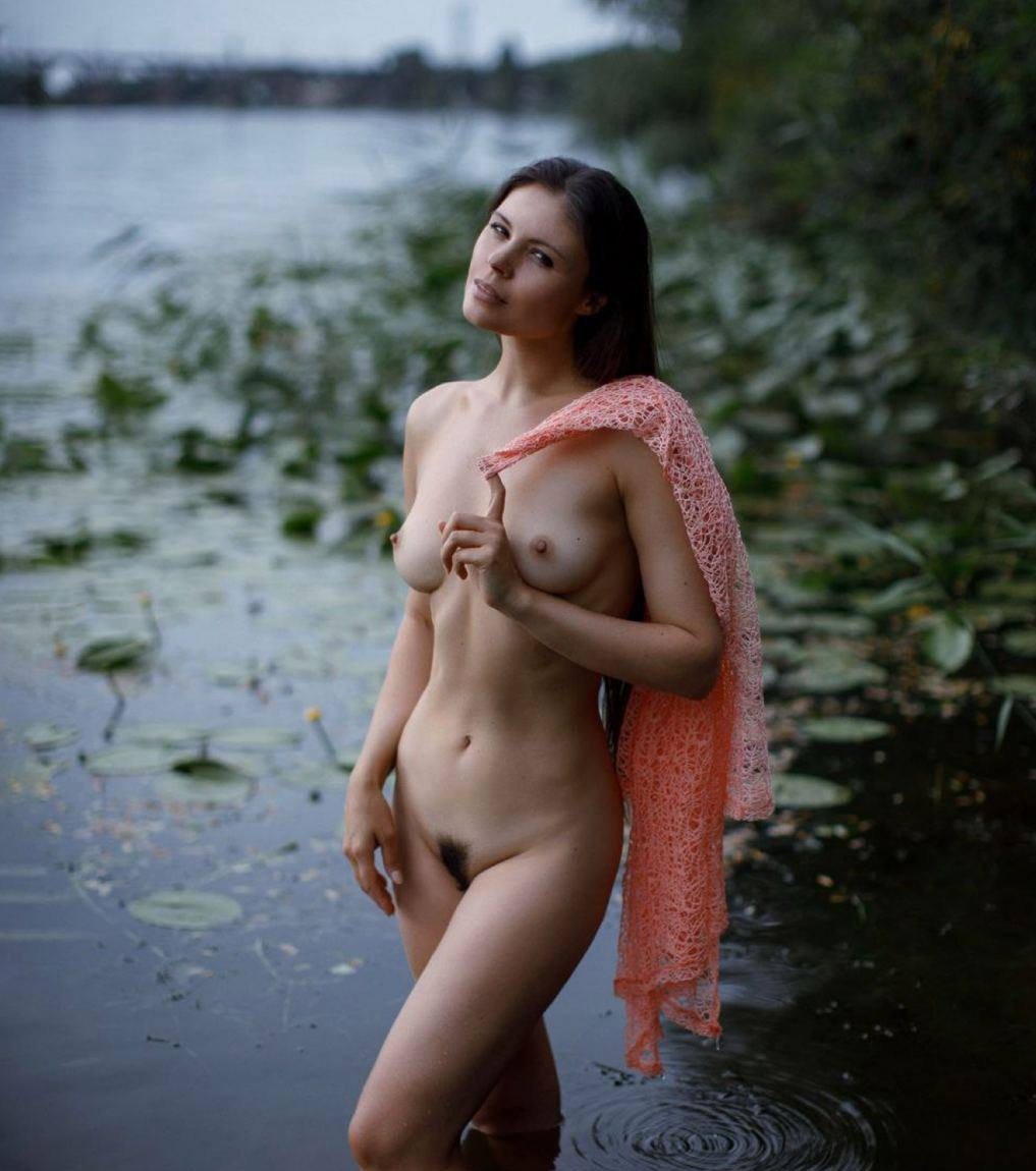 Зарина привлекальеная девушка из Жуковка цена от 3000 руб