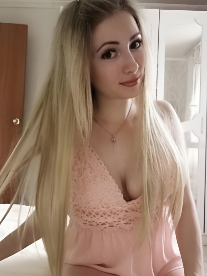 Индивидуалка Виктория, доступна для личного знакомства от 2000 руб