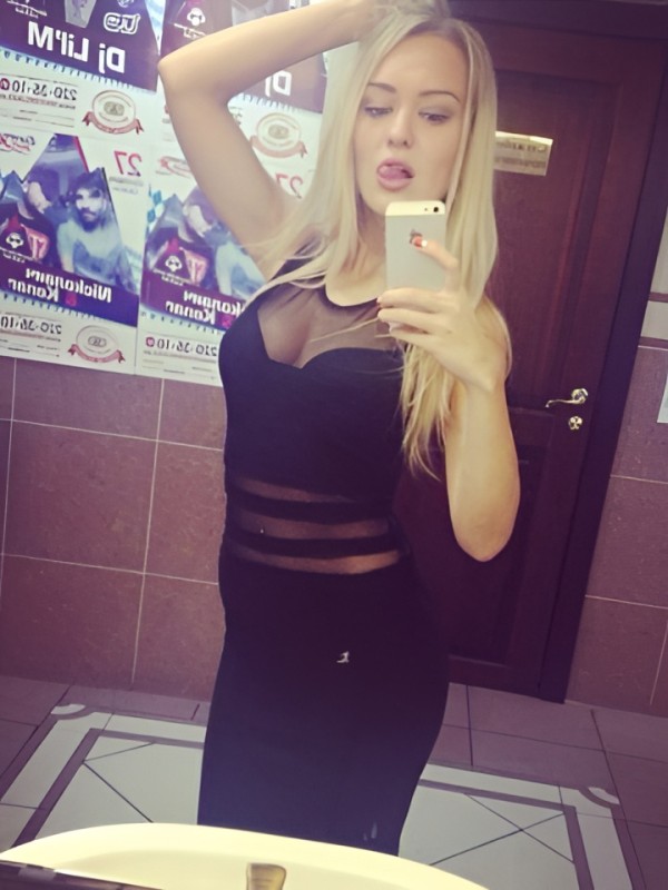 Агнесса привлекательная девушка из Жуковка цена от 10000 руб