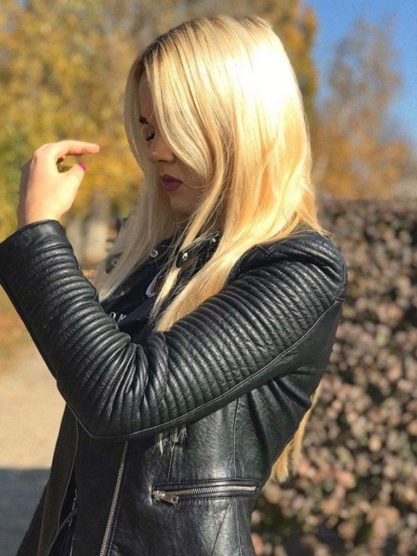 Рада привлекательная девушка из Жуковка цена от 5000 руб