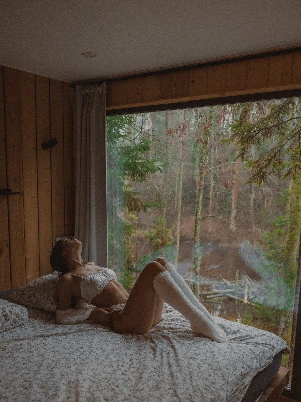 Елена привлекательная девушка из Жуковка цена от 7000 руб